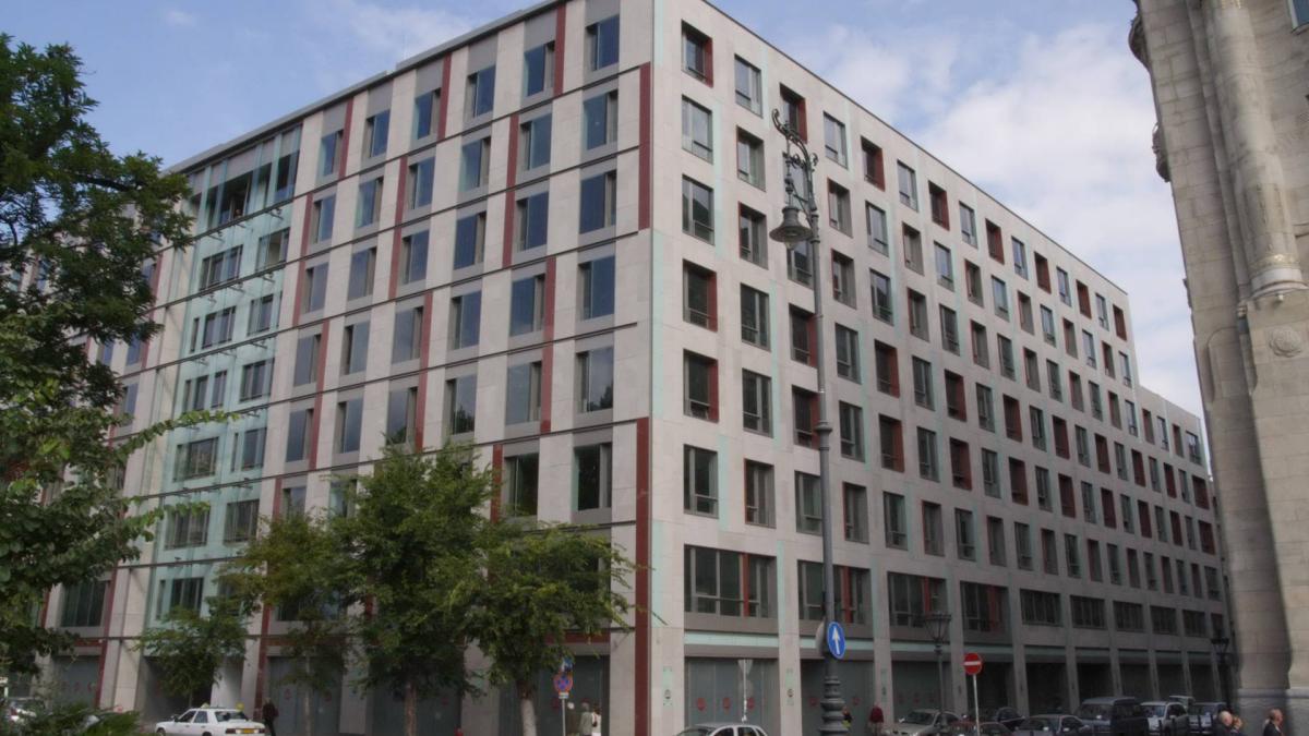 Roosevelt Tér Irodaház, Budapest