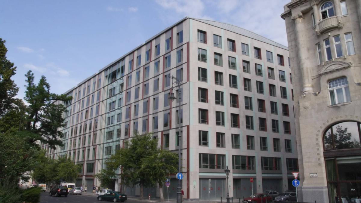 Roosevelt Tér Irodaház, Budapest